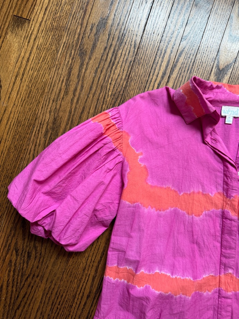 Wknd Button-Front Puff Sleeve Shirt Dress in Pink & Orange Tie-Dye! Like new! 💗🧡 - Picture 4 of 8